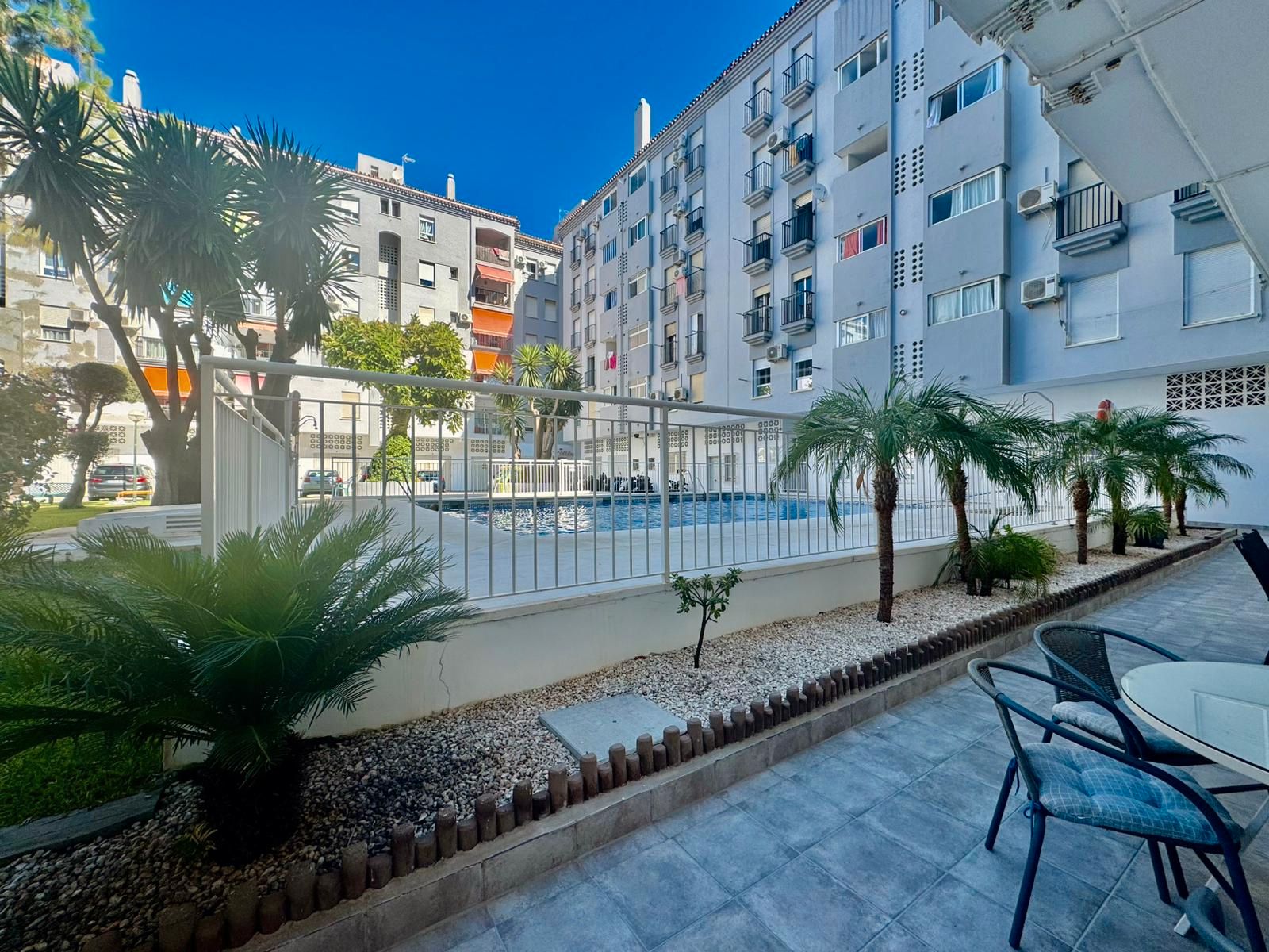 Vista exterior de Apartament de lloguer en Fuengirola amb Aire condicionat, Calefacció i Terrassa