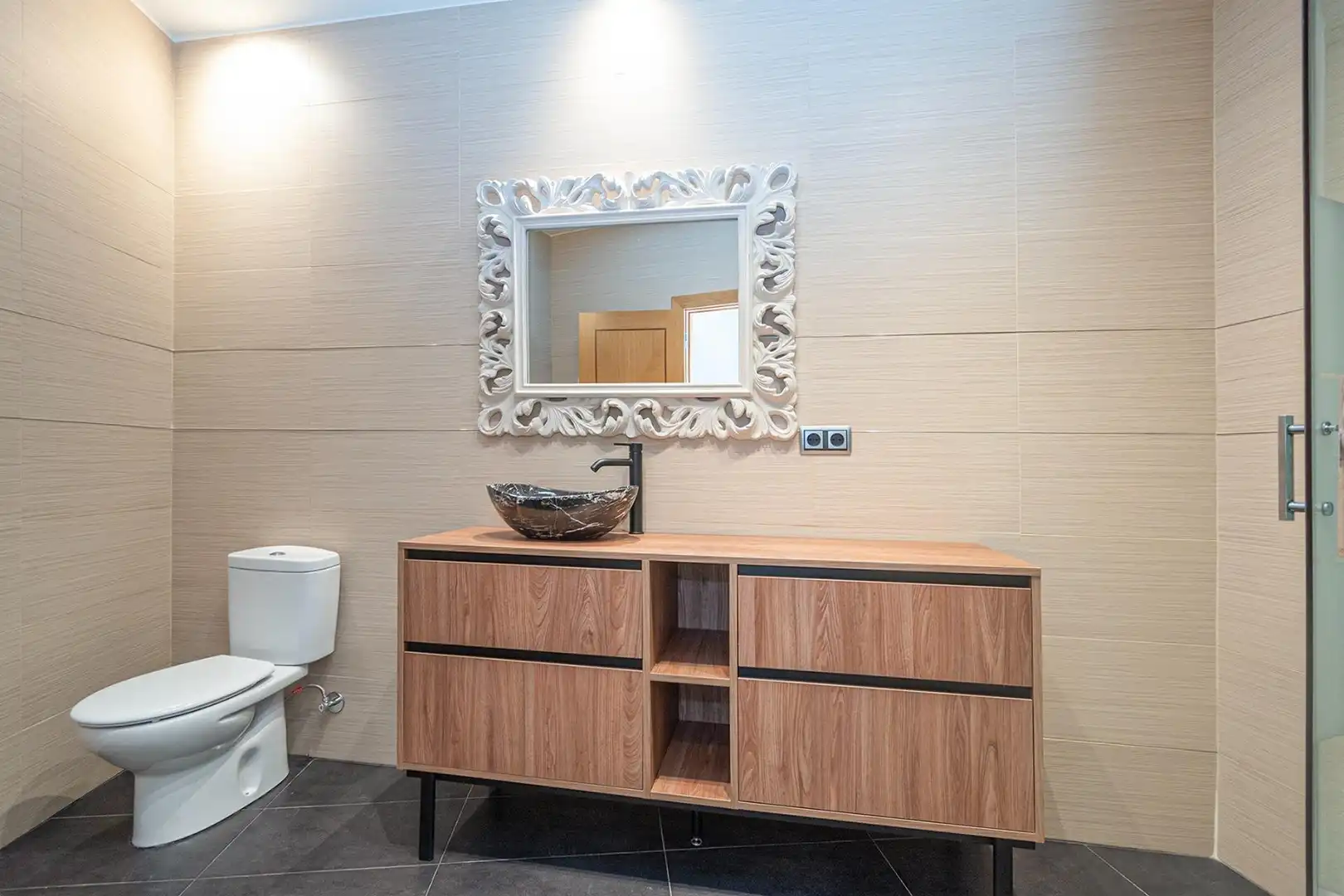 Baño de Casa o chalet de alquiler en Campanet con Aire acondicionado, Calefacción y Terraza