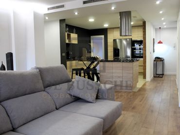 Appartement compact avec balcon à vendre à Calle Francisco Die