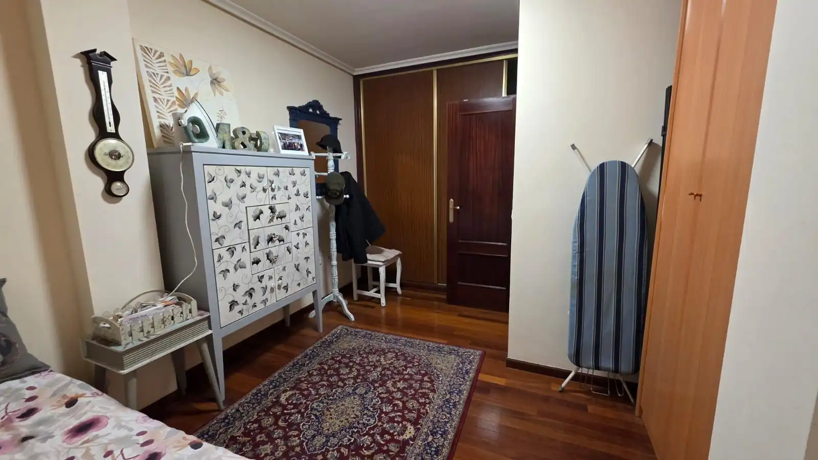 Dormitori de Casa o xalet en venda en Castro-Urdiales amb Calefacció, Jardí privat i Terrassa