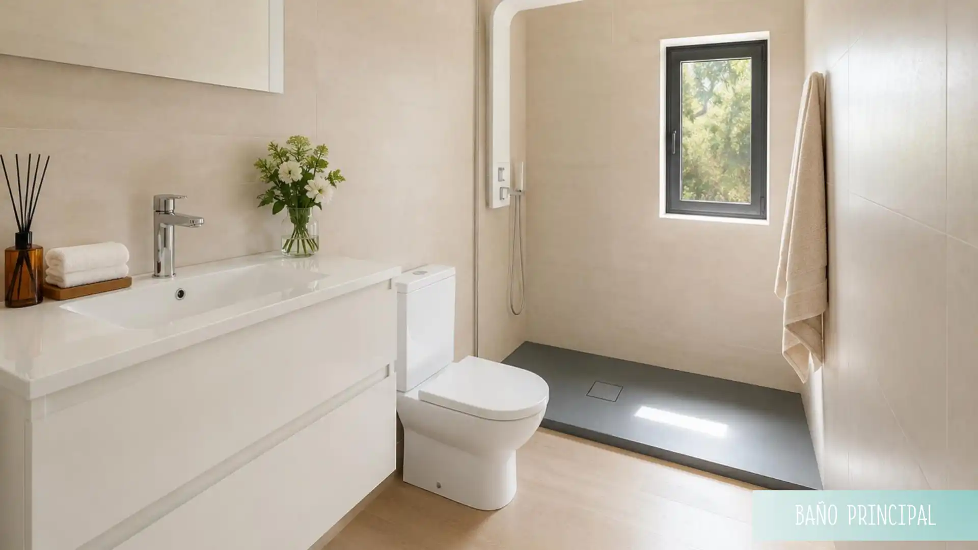 Bany de Casa o xalet en venda en Girona amb Aire condicionat, Calefacció i Jardí privat