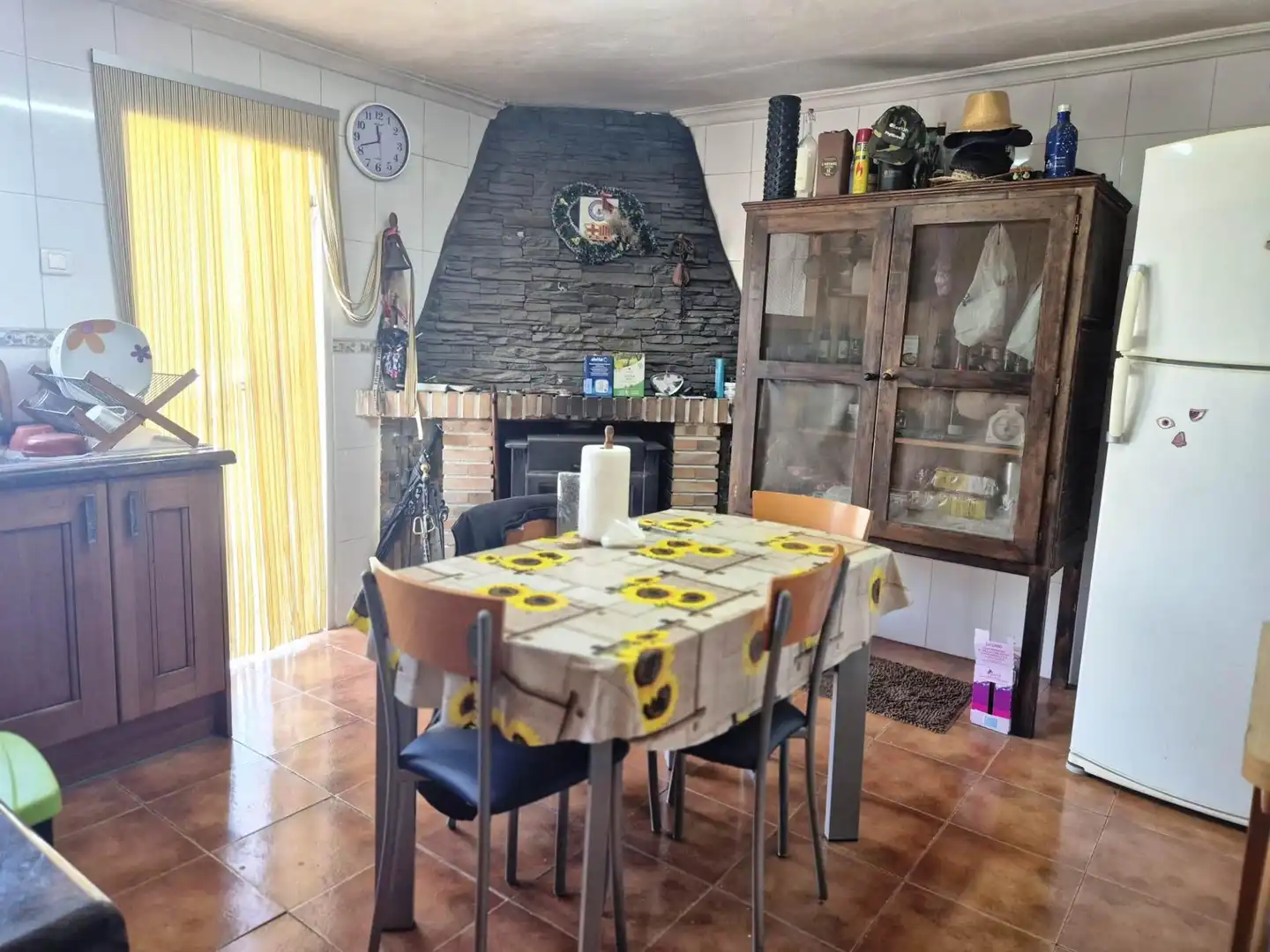 Menjador de Casa o xalet en venda en Llíria amb Terrassa i Piscina comunitària