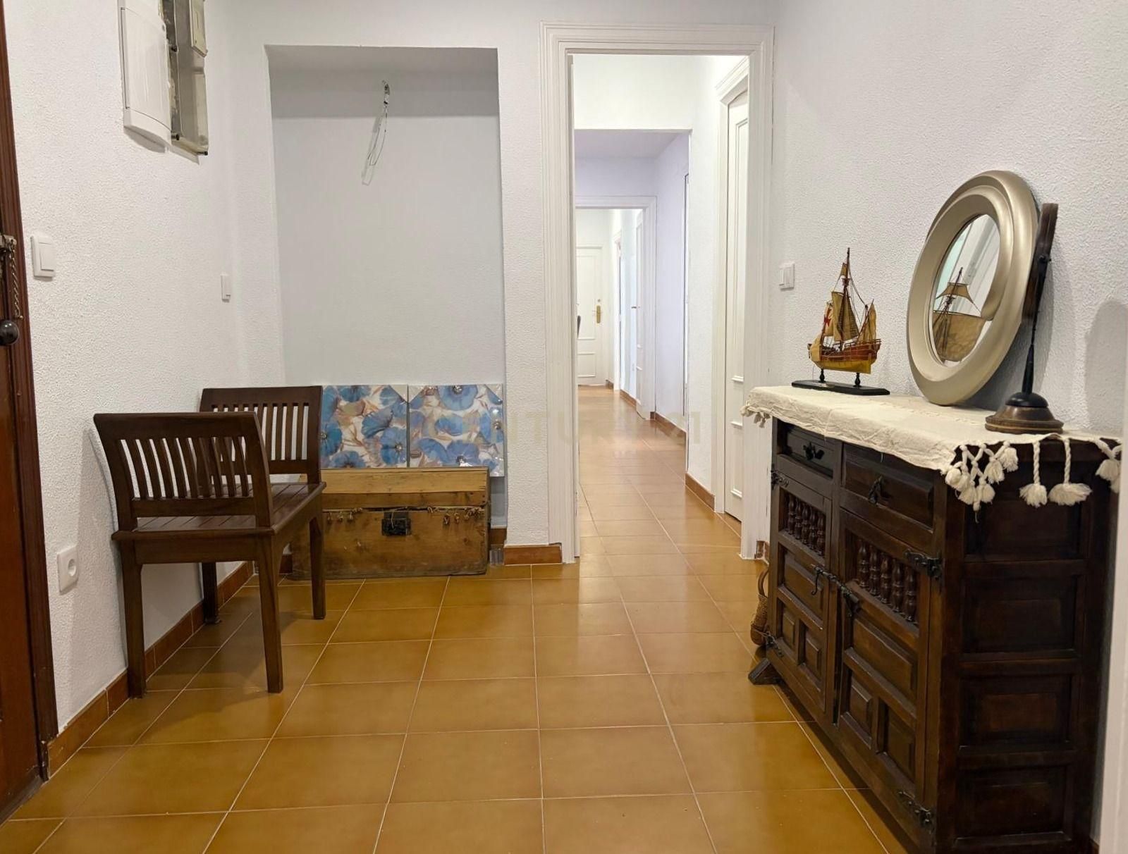 Flat for rent in Cáceres Capital  with Oven, Washing machine and Microwave