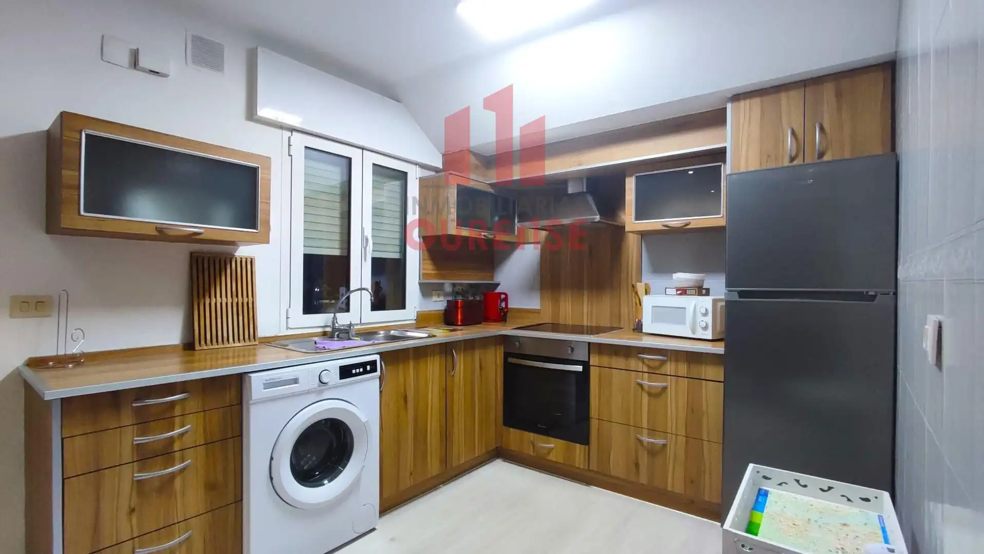 Cuina de Casa o xalet de lloguer en Toén amb Moblat i Balcó