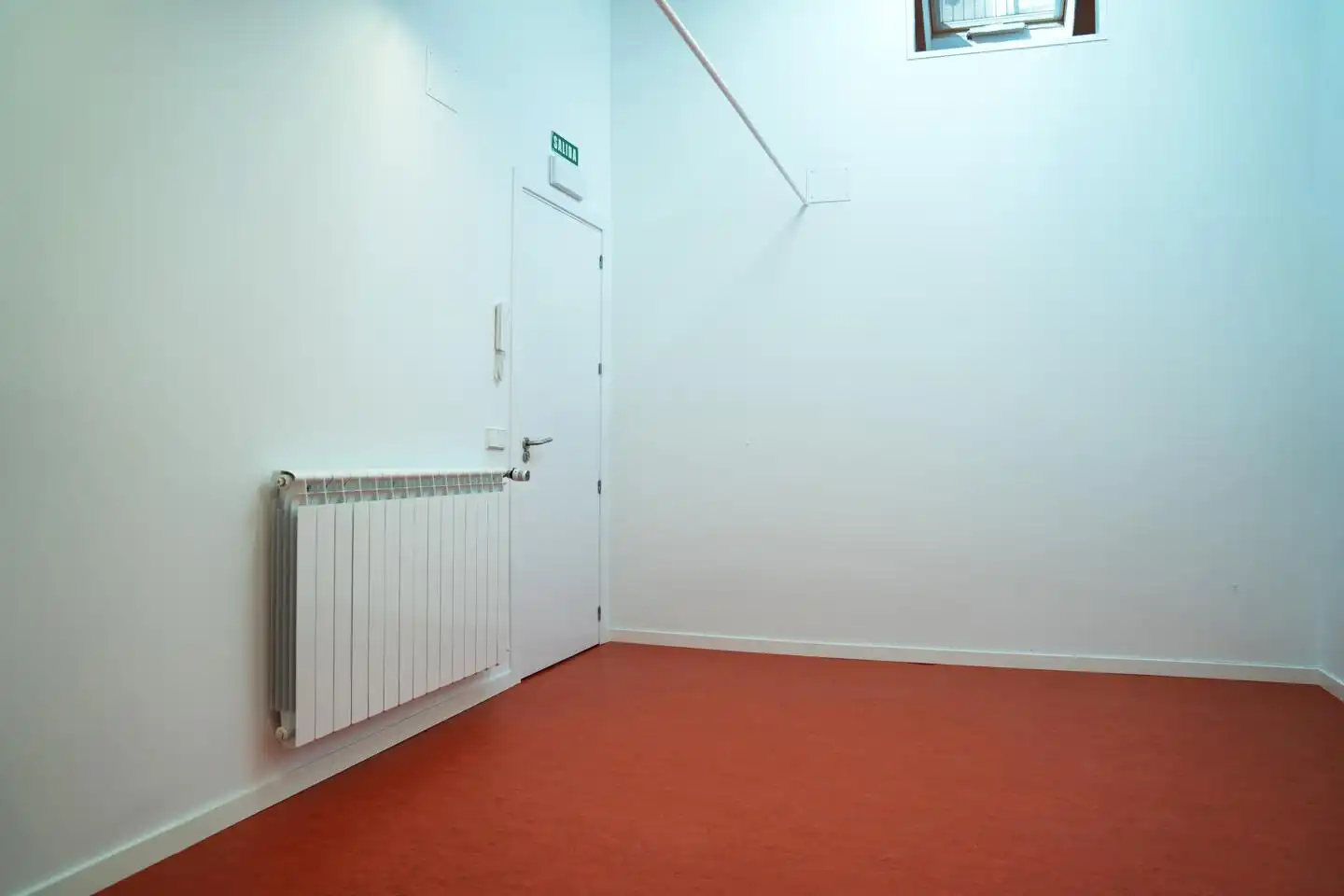 Office for rent in Larrabide, Milagrosa