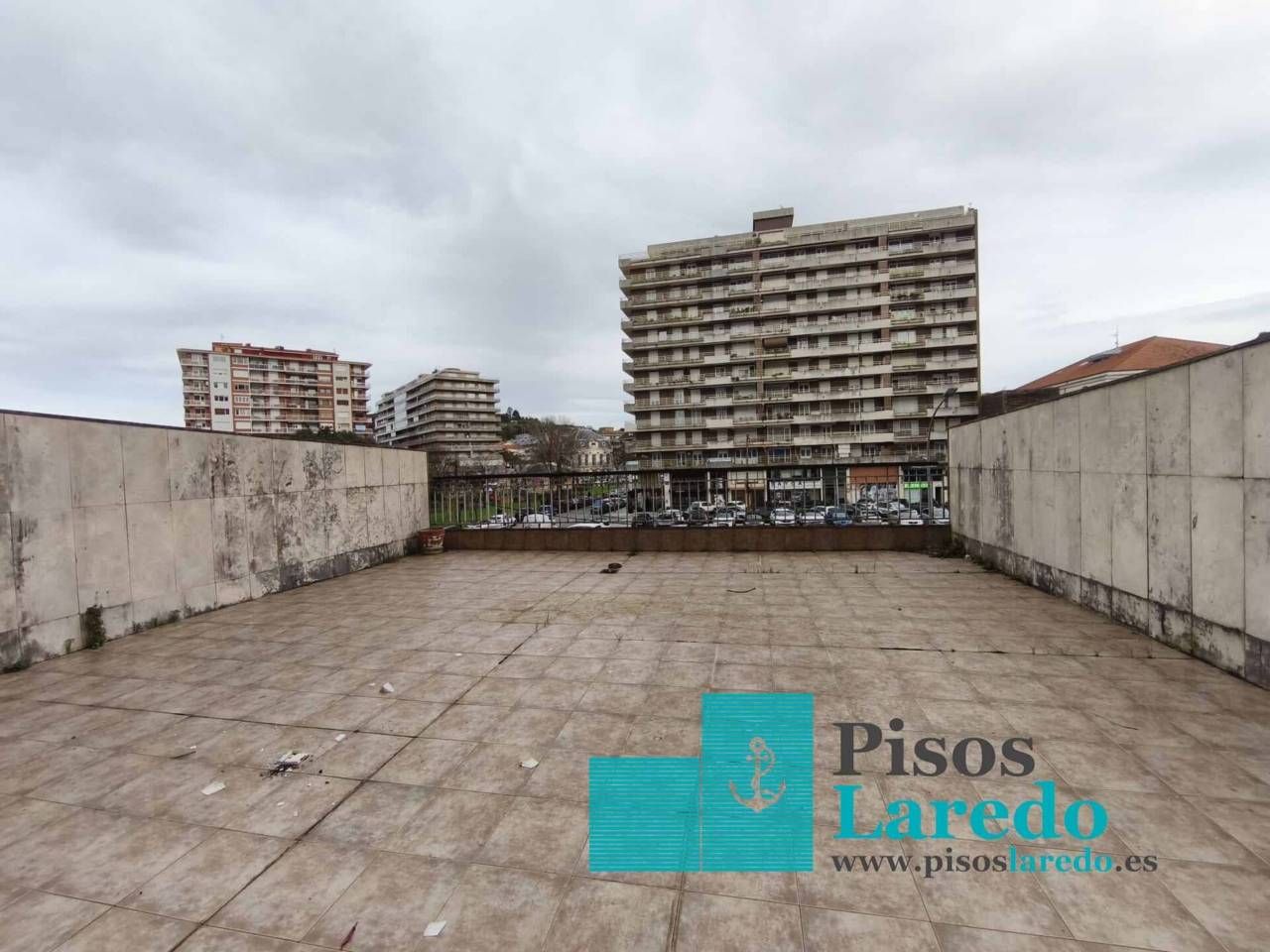 Terrassa de Pis en venda en Laredo amb Calefacció i Terrassa