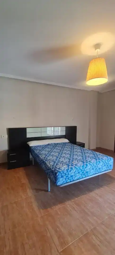 Schlafzimmer von Wohnung zum Verkauf in Bailén mit Klimaanlage und Balkon
