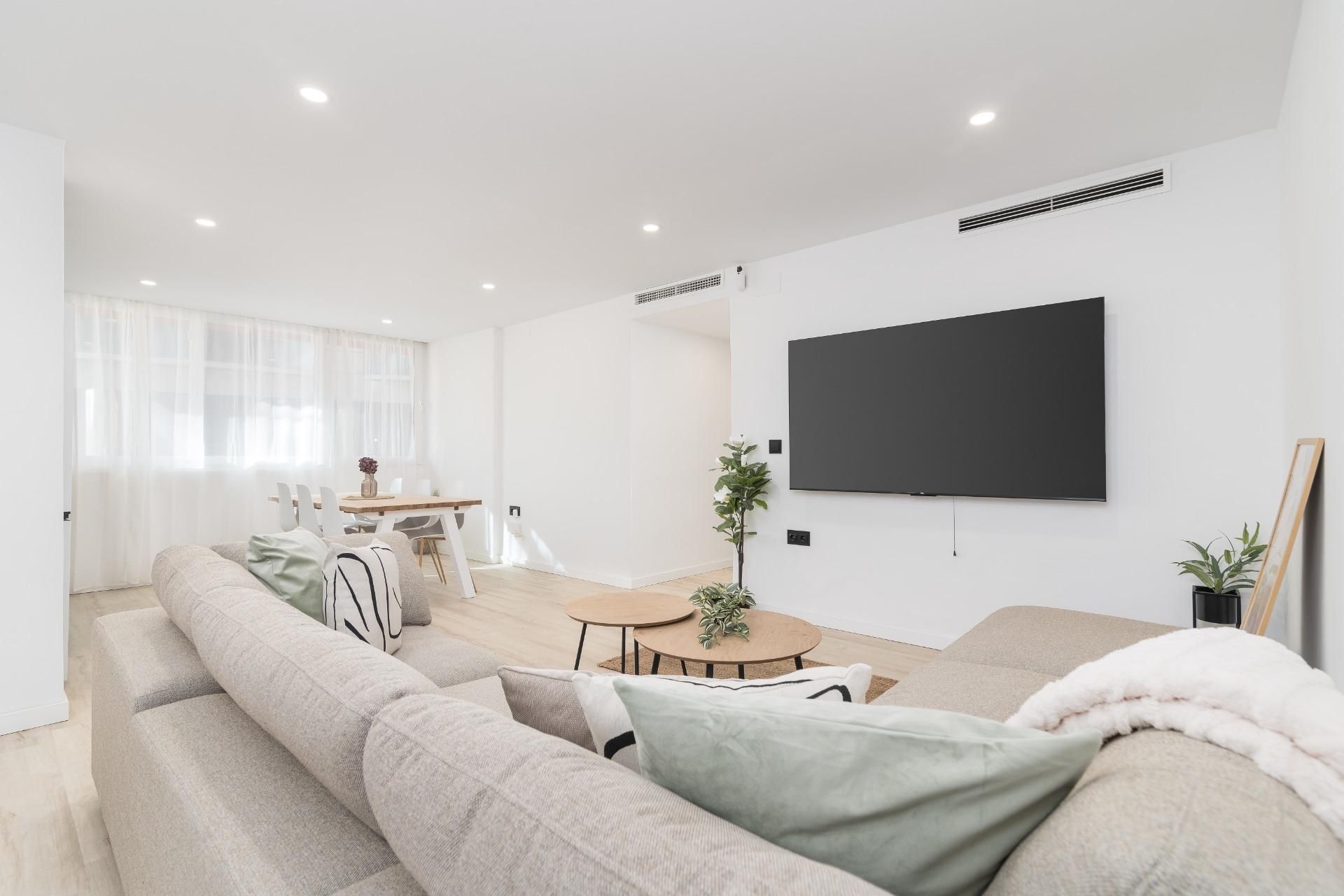 Sala de estar de Piso en venta en Rincón de la Victoria con Aire acondicionado y Terraza