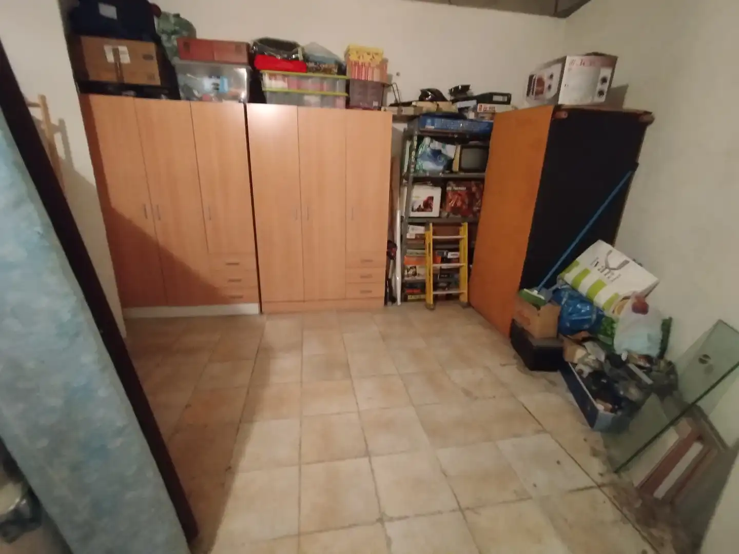 Wohnung zum Verkauf in Zaratán mit Heizung, Abstellraum und Ofen