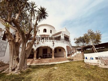 Detached house with pool for sale in Portichol - Balcón al Mar