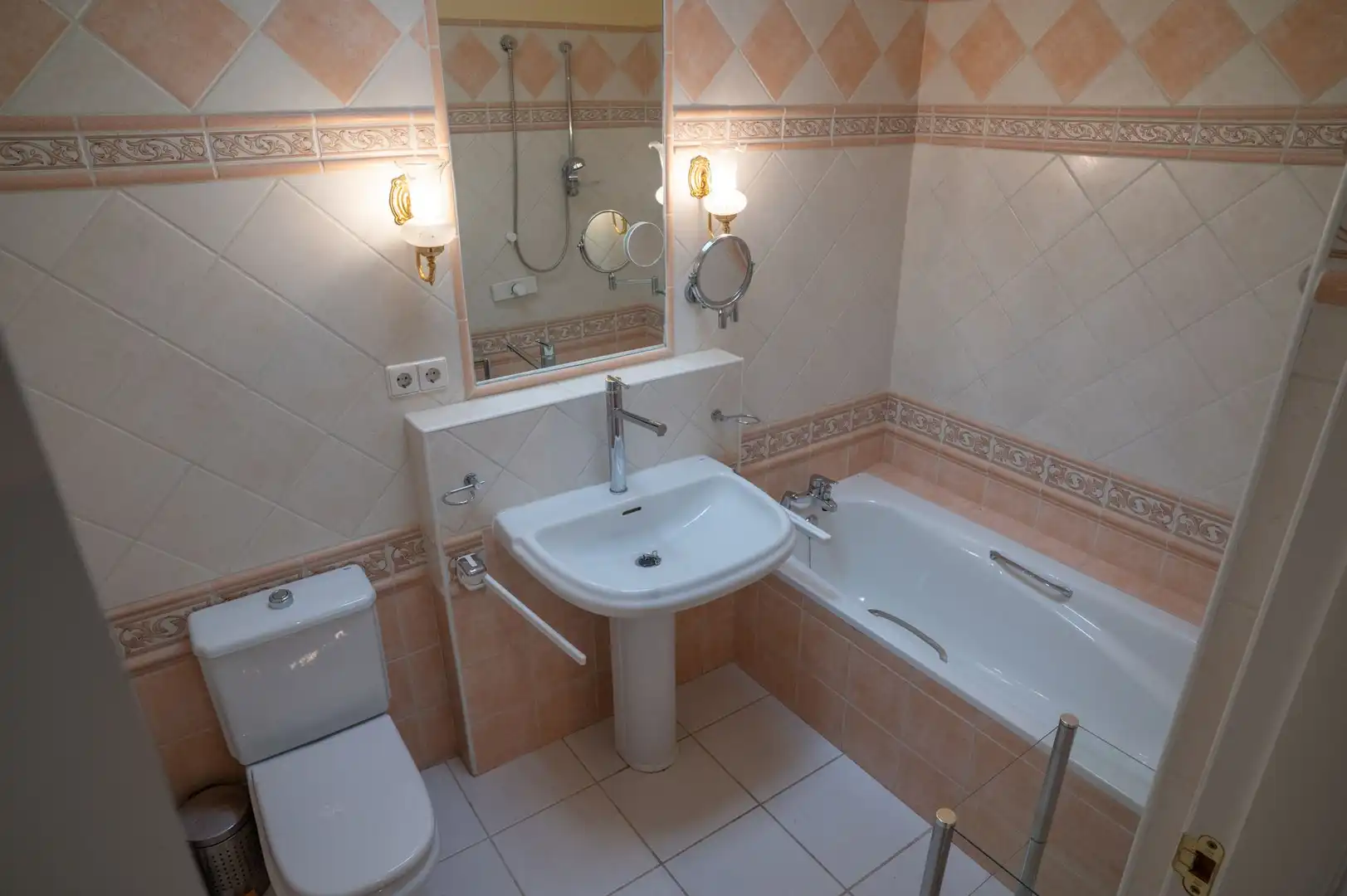 Bany de Casa o xalet en venda en Mijas amb Terrassa