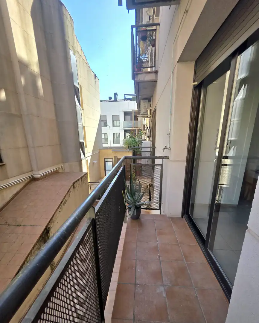 Terraza de Piso de alquiler en Sabadell con Calefacción, Parquet y Amueblado