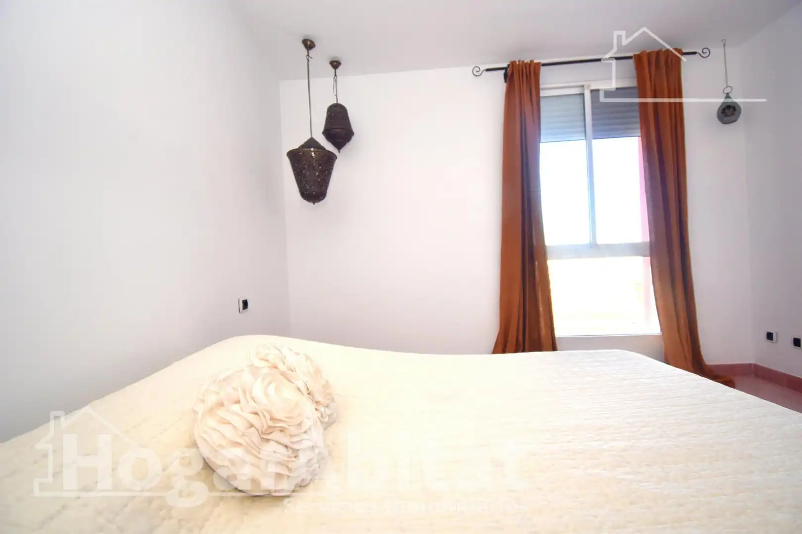 Habitación de Piso en venta en Les Alqueries / Alquerías del Niño Perdido con Aire acondicionado y Terraza
