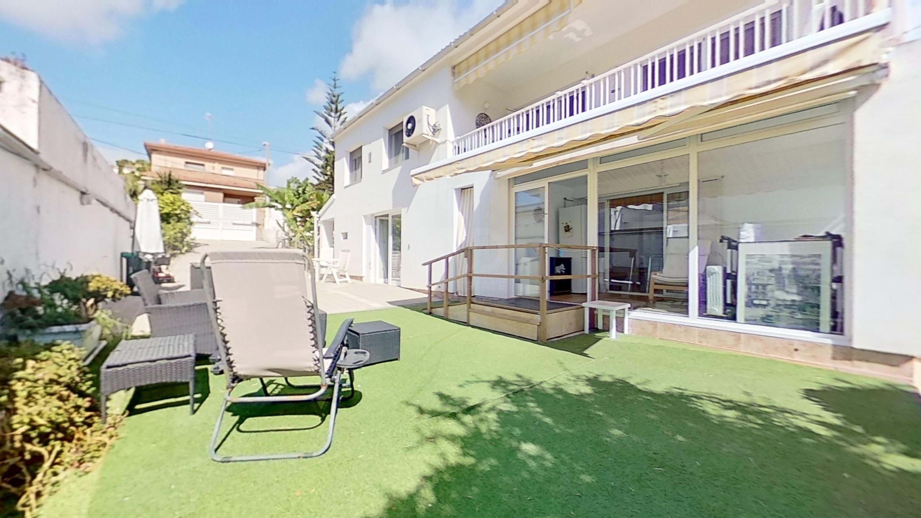 Terrace of House or chalet for sale in Calafell  with Air Conditioner, Heating and Terrace