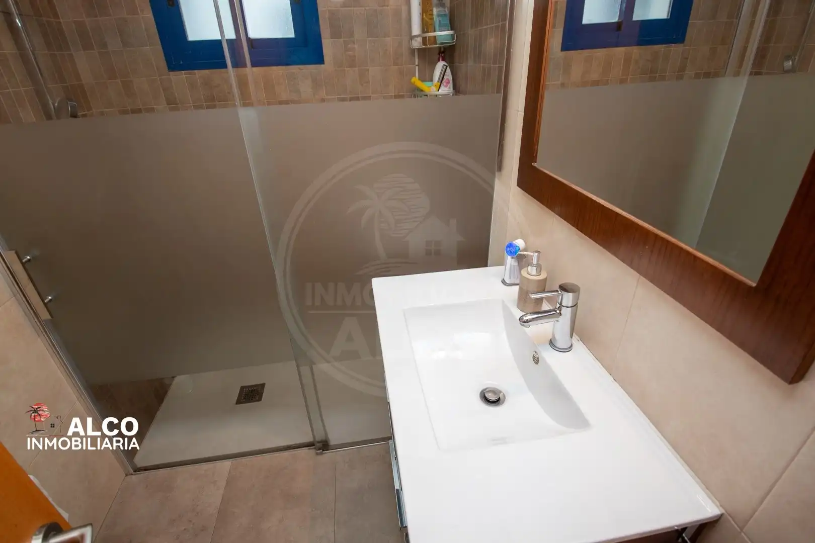 Badezimmer von Wohnung zur Miete in Torrox mit Klimaanlage