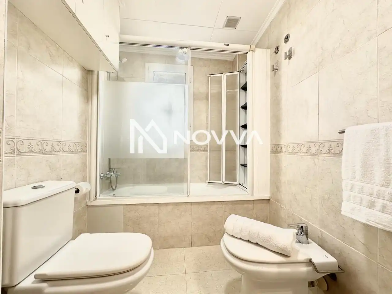 Appartamento con piscina in vendita a Poblenou, imagen 21