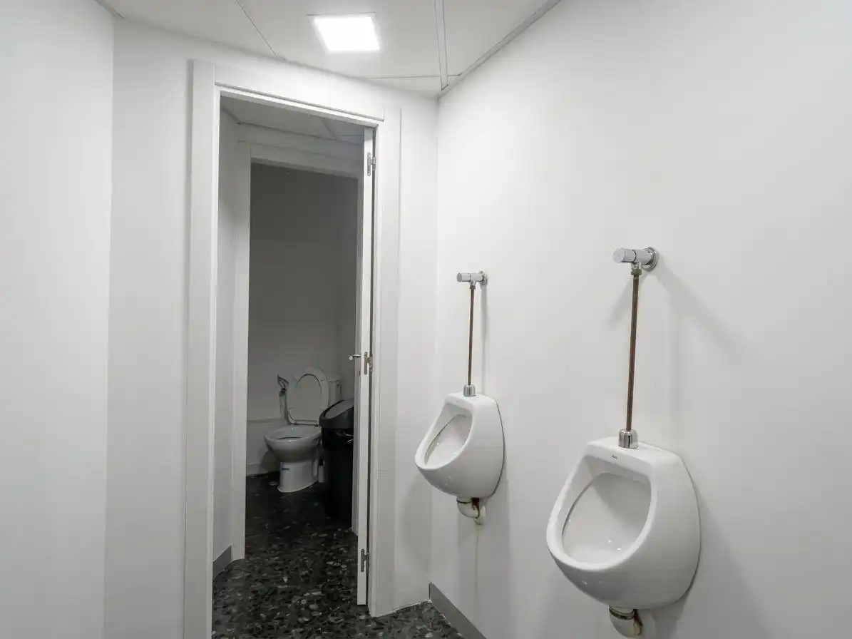 Office space with lift for sale in Carrer Carrer Sicília, imagen 23