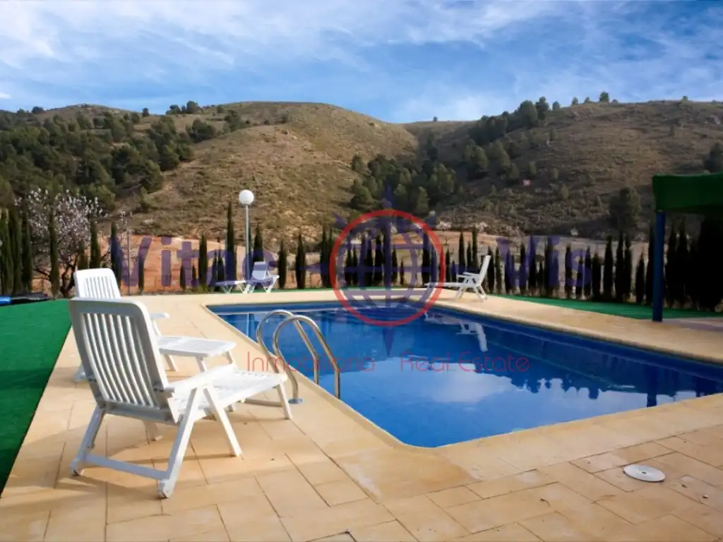 Casa amb piscina en venda a Poligono 202 Paraje 3399 La Solana, imagen 2