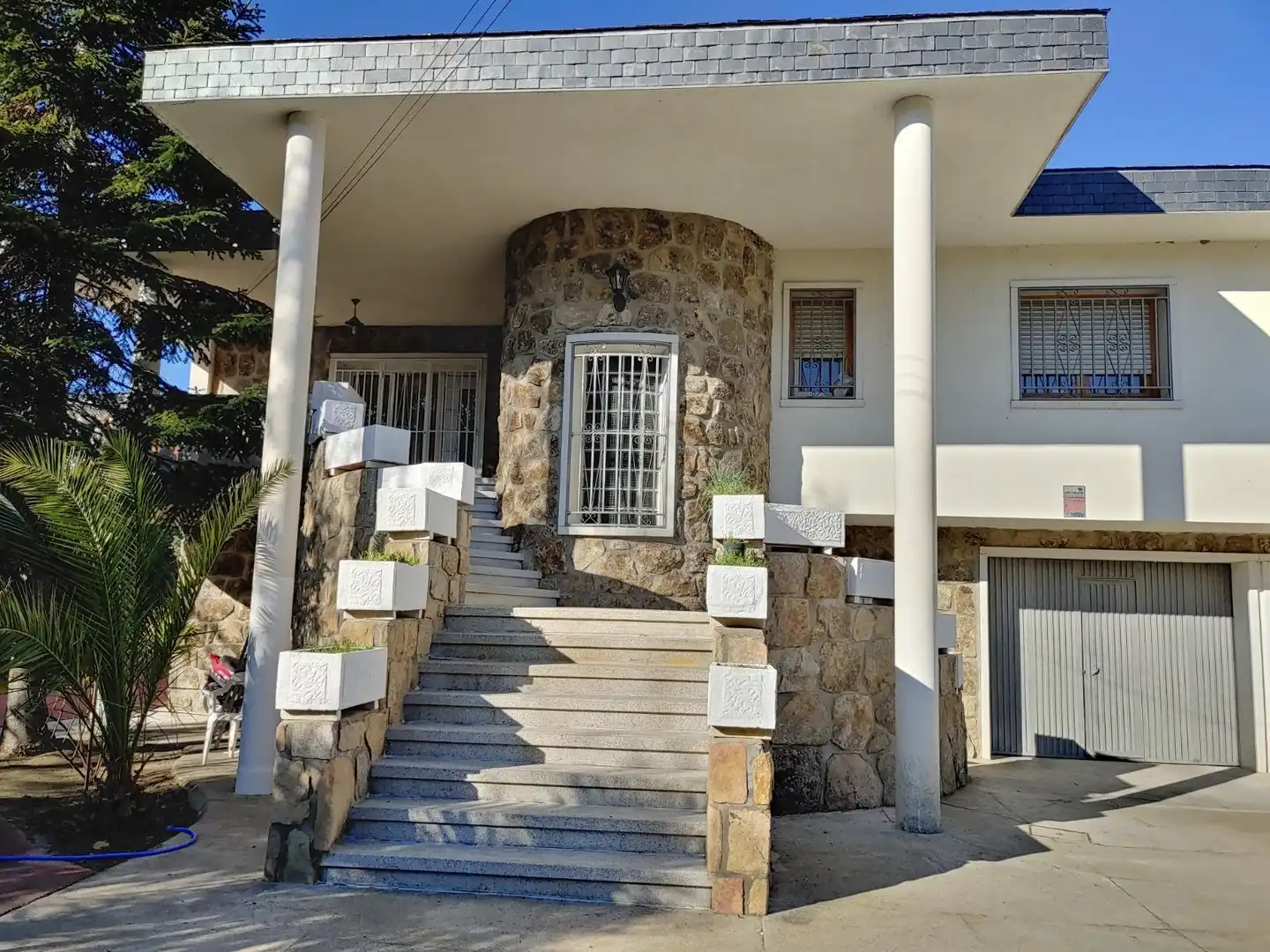 Exterior view of Houses for sale in Alpedrete  with Private garden, Terrace and Community pool