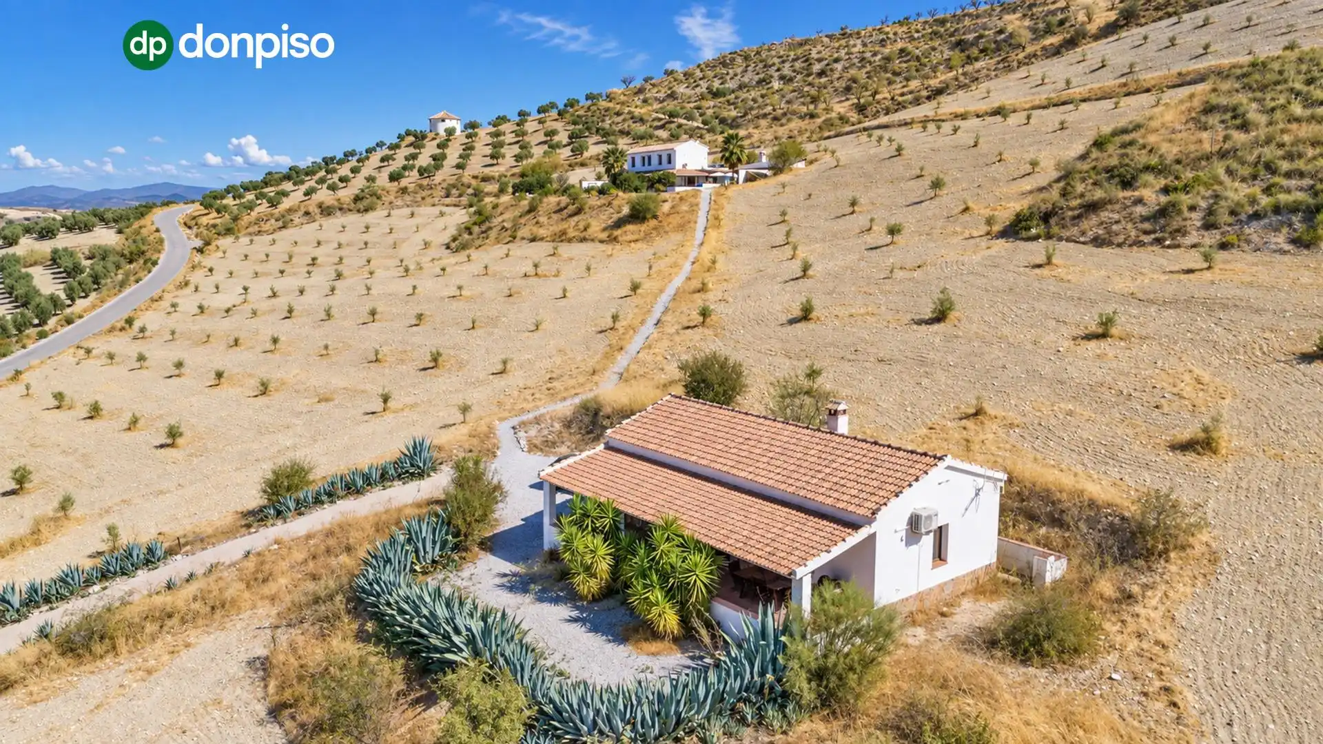 Villa con piscina in vendita a Polígono 2 Paraje 15 CANTARERAS, imagen 4