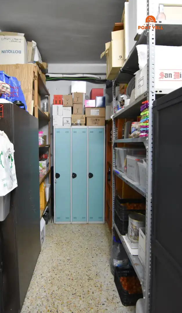 Local commercial à vendre à La Bisbal d'Empordà, imagen 26