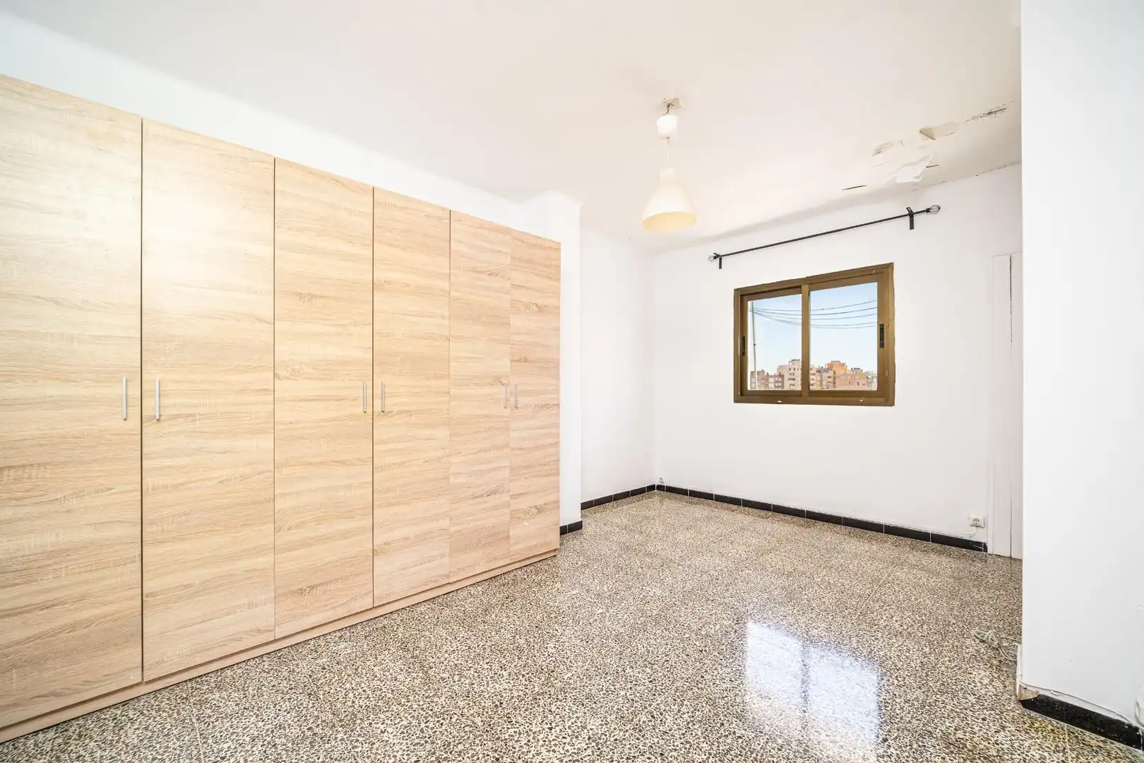 Piso con terraza en venta en Llevant, imagen 12