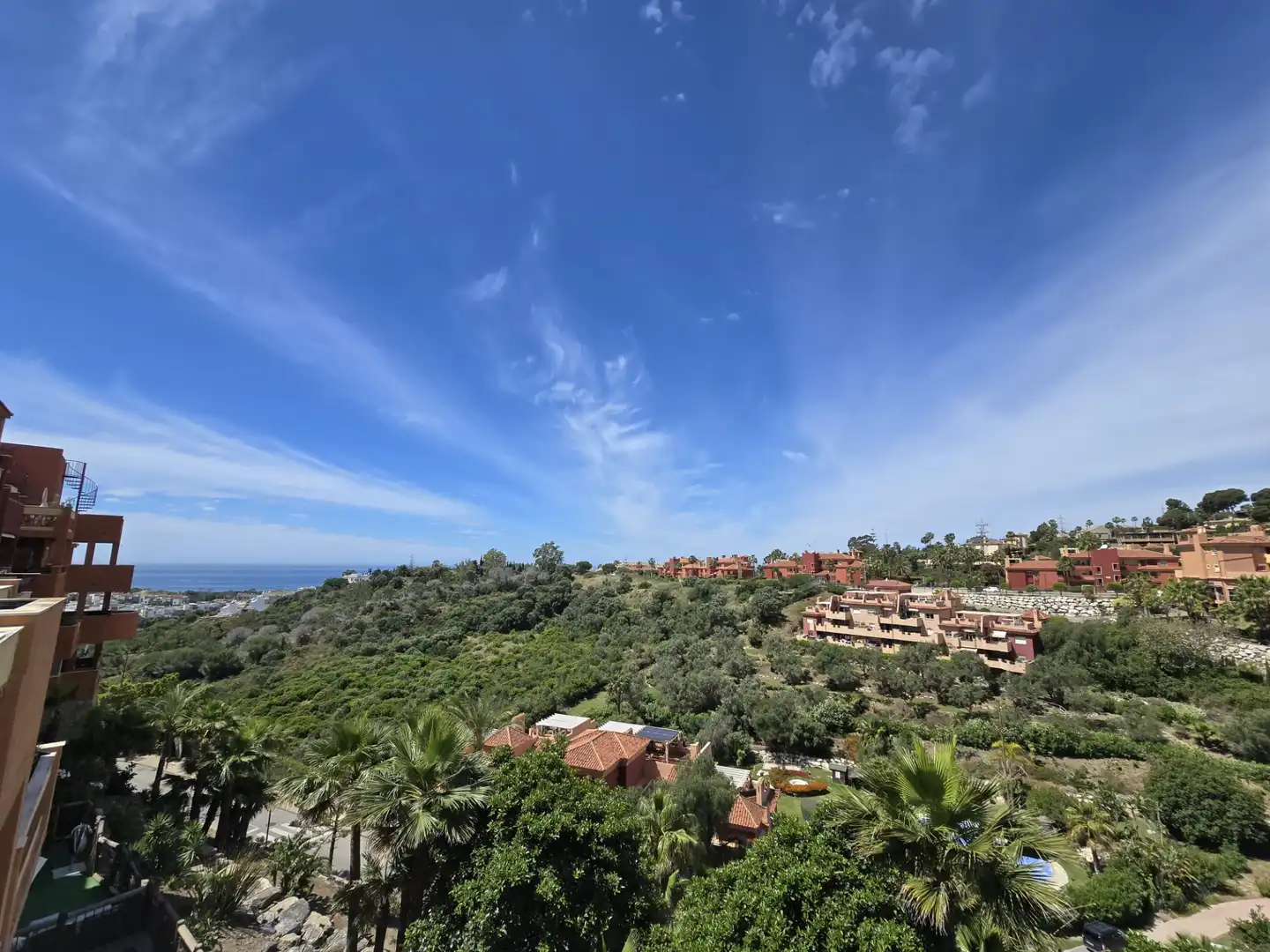 Vista exterior de Pis en venda en Marbella amb Terrassa, Traster i Piscina comunitària