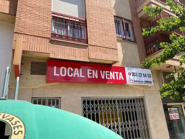 Local commercial à vendre à Calle Doctor Eduardo García-Triviño López 9, imagen 4