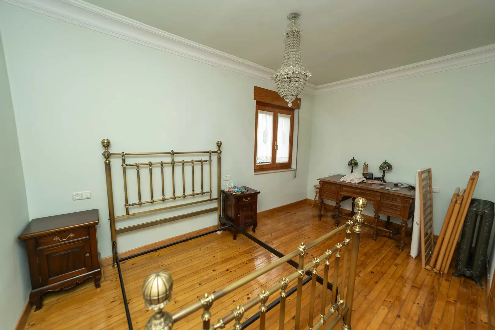 Habitación de Casa o chalet en venta en León Capital  con Calefacción