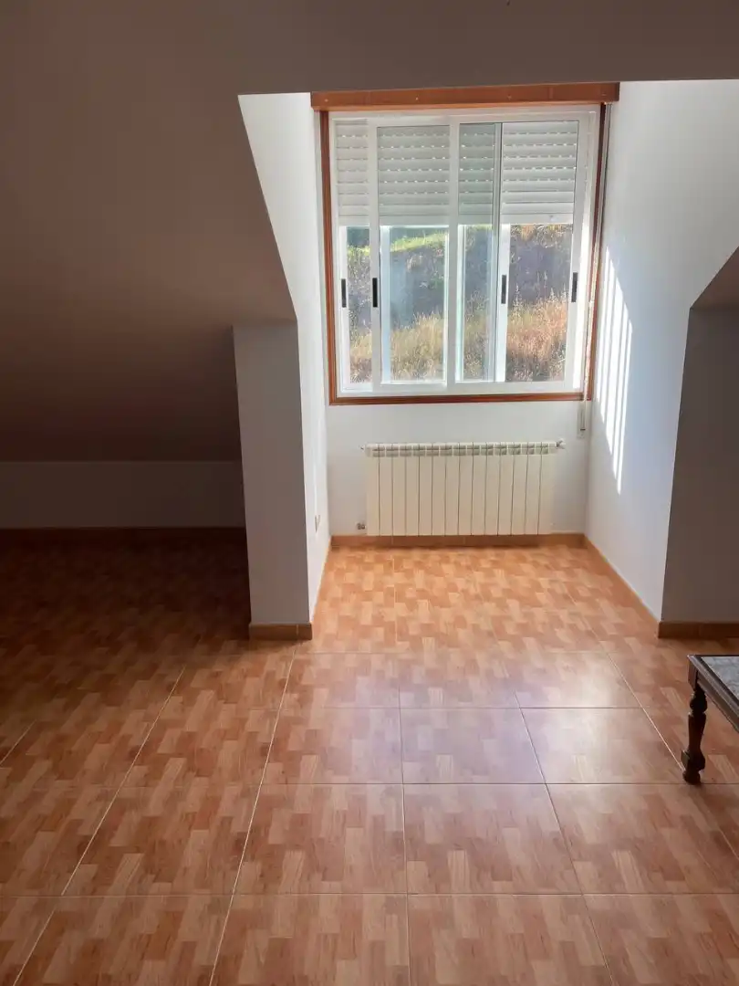 Habitación de Casa o chalet en venta en Culleredo con Calefacción, Jardín privado y Amueblado