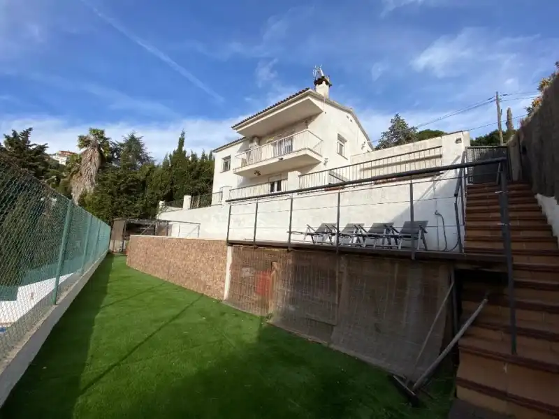 Casa in vendita a Mas Baell - Can Carbó
