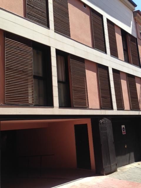 Vista exterior de Piso en venta en Rubí