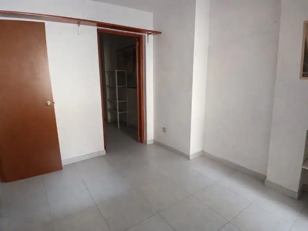 Local en venta en Calle Cabanyes Les, L'Espirall