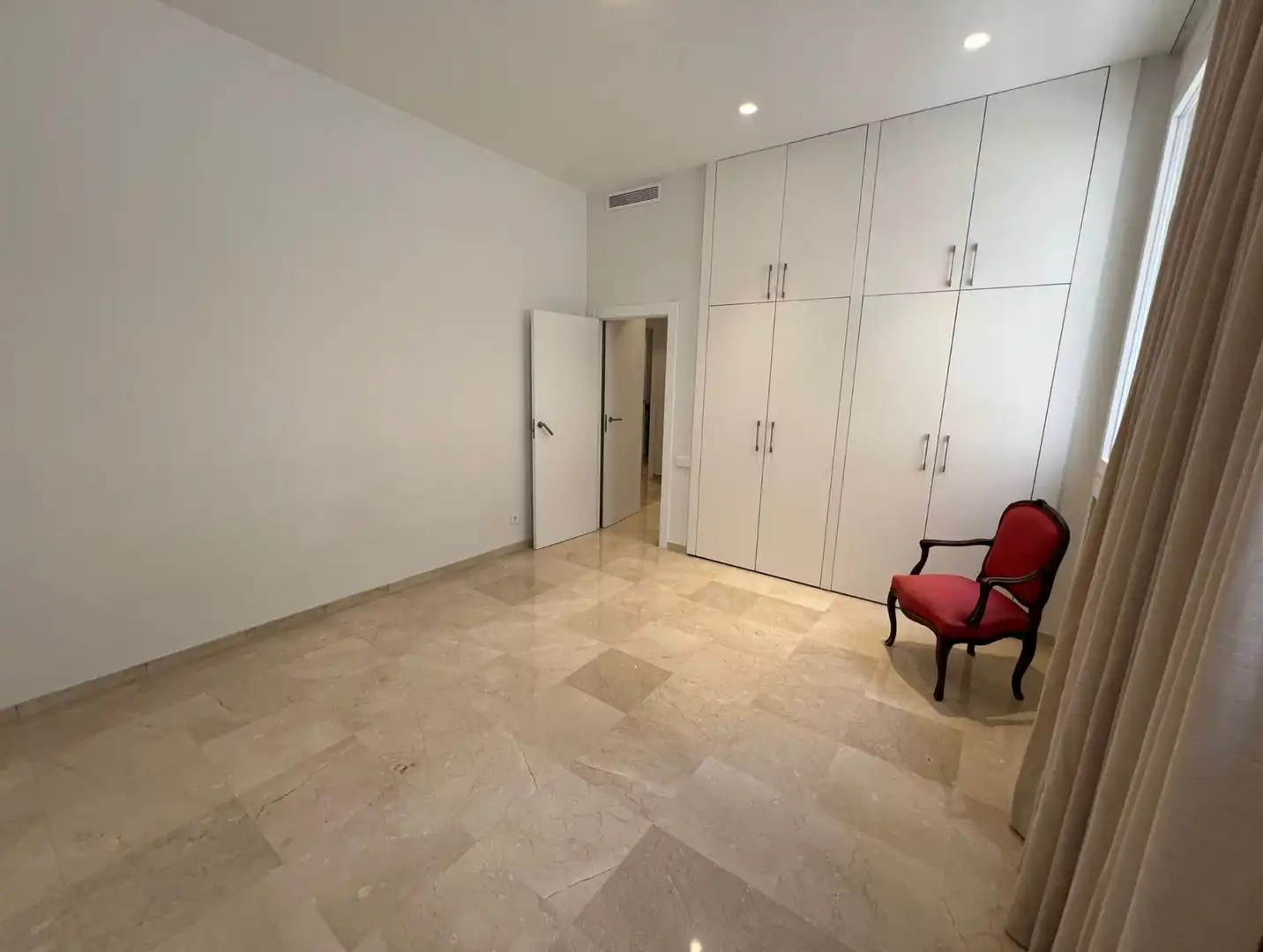 Piso de alquiler en Valencia con Aire acondicionado y Amueblado