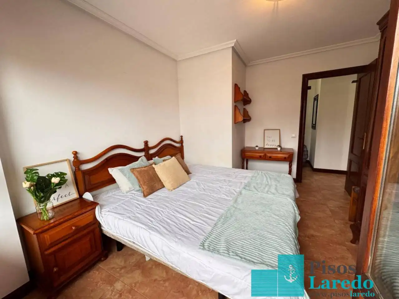Bedroom of Flat for sale in Bárcena de Cicero  with Heating, Terrace and Furnished