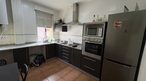 Foto 2 de Piso de alquiler en Rúa Celso Emilio Ferreiro, A Malata - Catabois - Ciudad Jardín, Ferrol