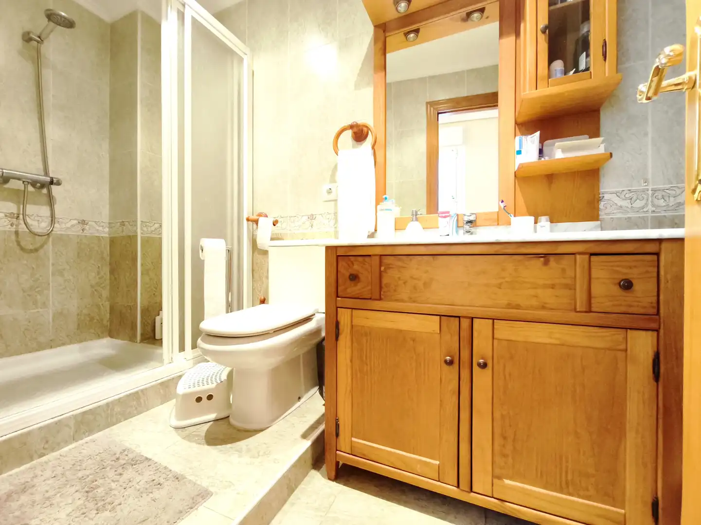 Bathroom of Flat for sale in  Logroño  with Heating, Parquet flooring and Storage room