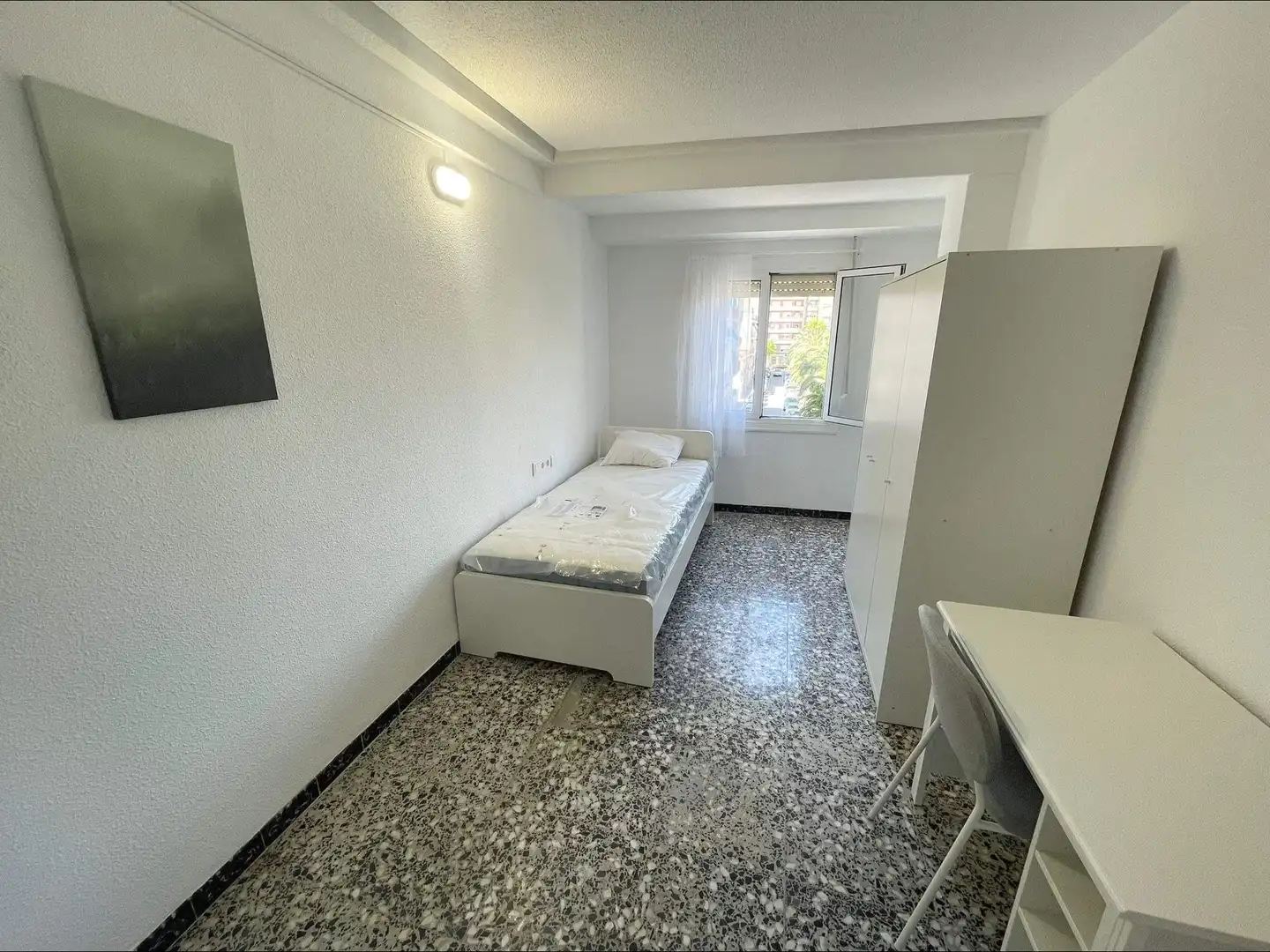 Schlafzimmer von Wohnung zum Verkauf in Elche / Elx mit Möbliert und Balkon