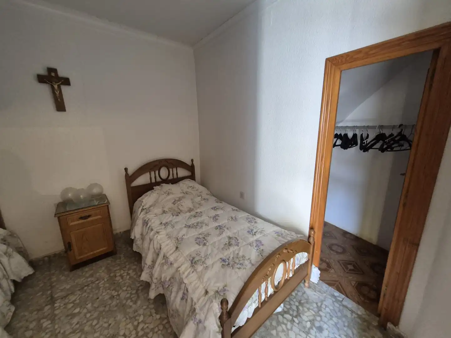Dormitori de Casa o xalet en venda en Luciana amb Calefacció