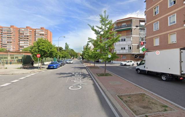 Piso en Venta en Avenida de San Fermín, 3 en San Fermín