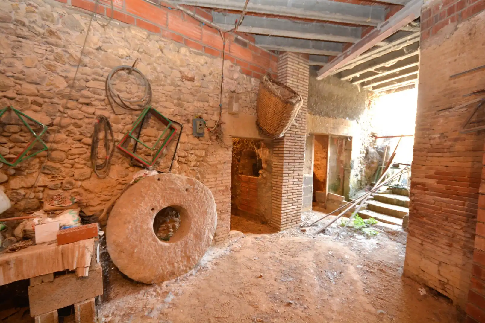 Finca rústica en venta en Borrassà con Aire acondicionado, Calefacción y Jardín privado