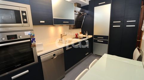 Foto 2 de Piso en venta en La Txitxarra - Murrieta - Parke Santurtzi, Santurtzi