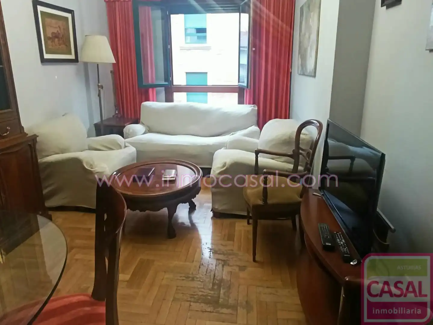 Wohnzimmer von Wohnung zur Miete in Oviedo  mit Heizung und Möbliert
