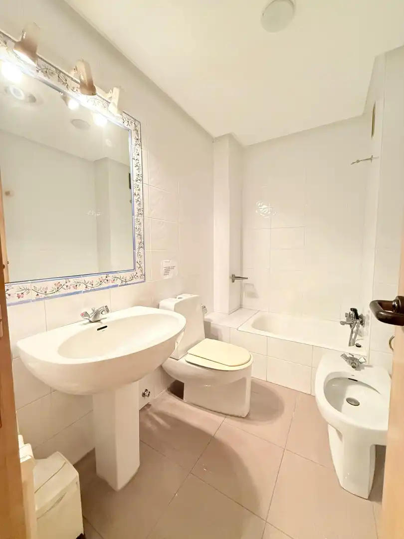 Piso con ascensor en venta en Rambla de Méndez Núñez, imagen 24