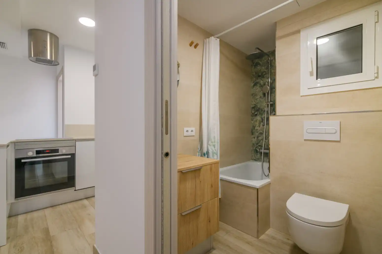 Bany de Pis en venda en Viladecans amb Aire condicionat, Calefacció i Parquet