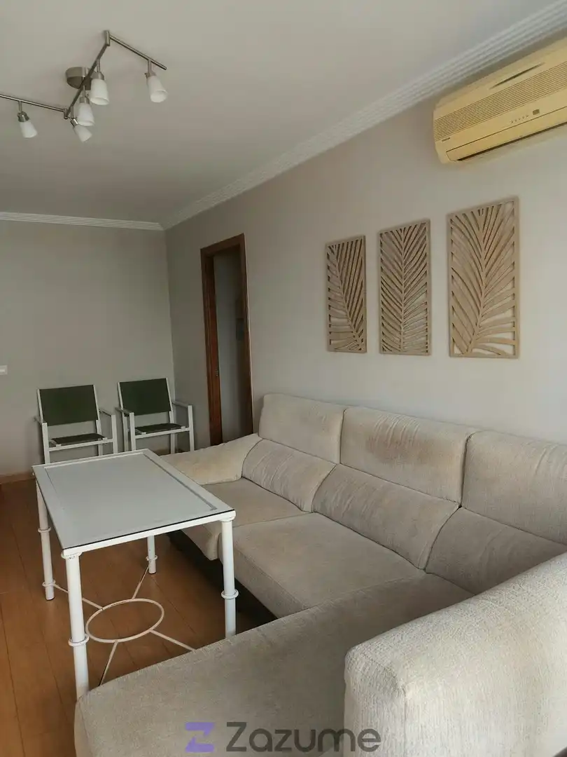 Wohnzimmer von Wohnung zur Miete in Sevilla mit Klimaanlage, Heizung und Möbliert