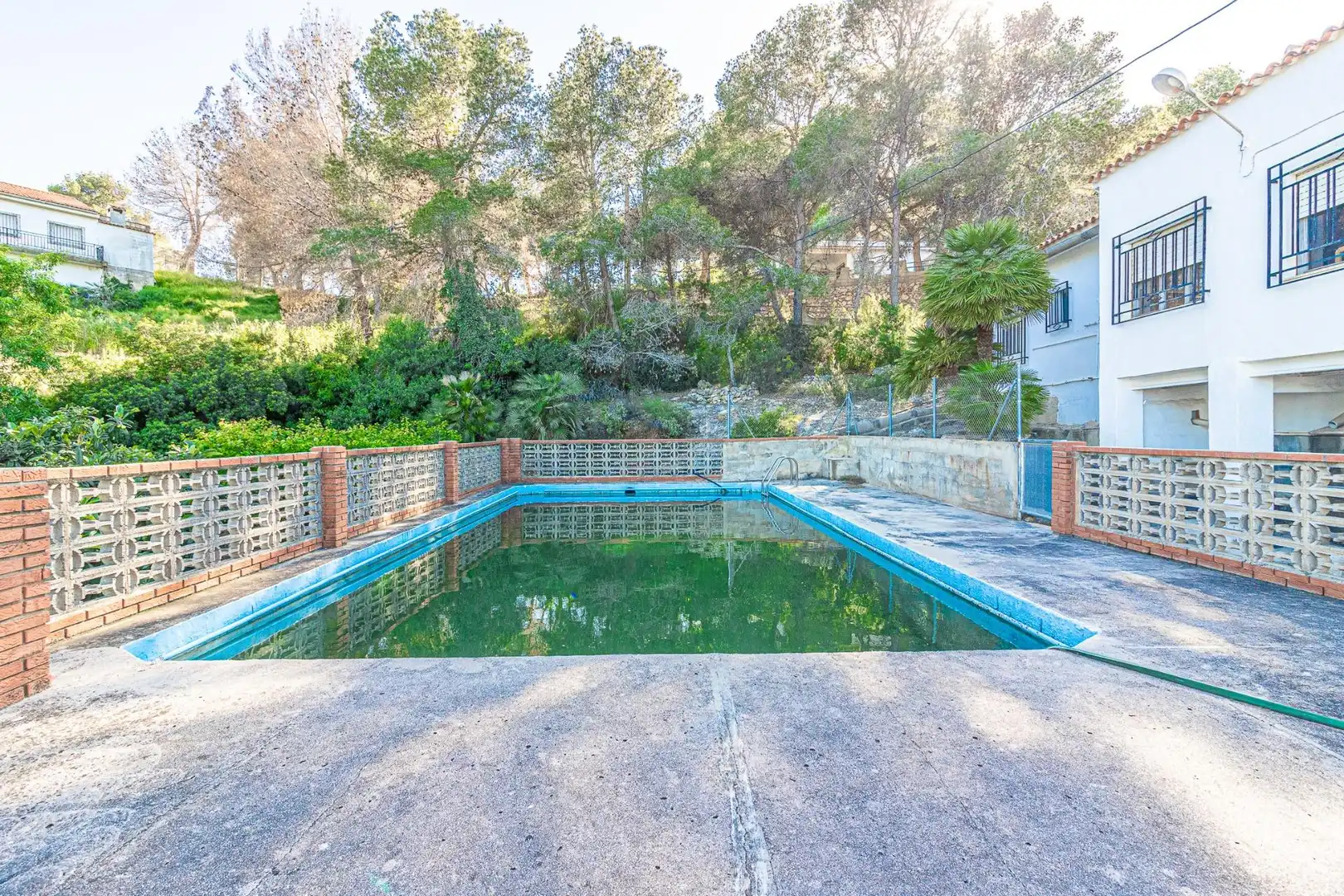 Schwimmbecken von Haus oder Chalet zum Verkauf in Carlet mit Heizung, Privatgarten und Terrasse