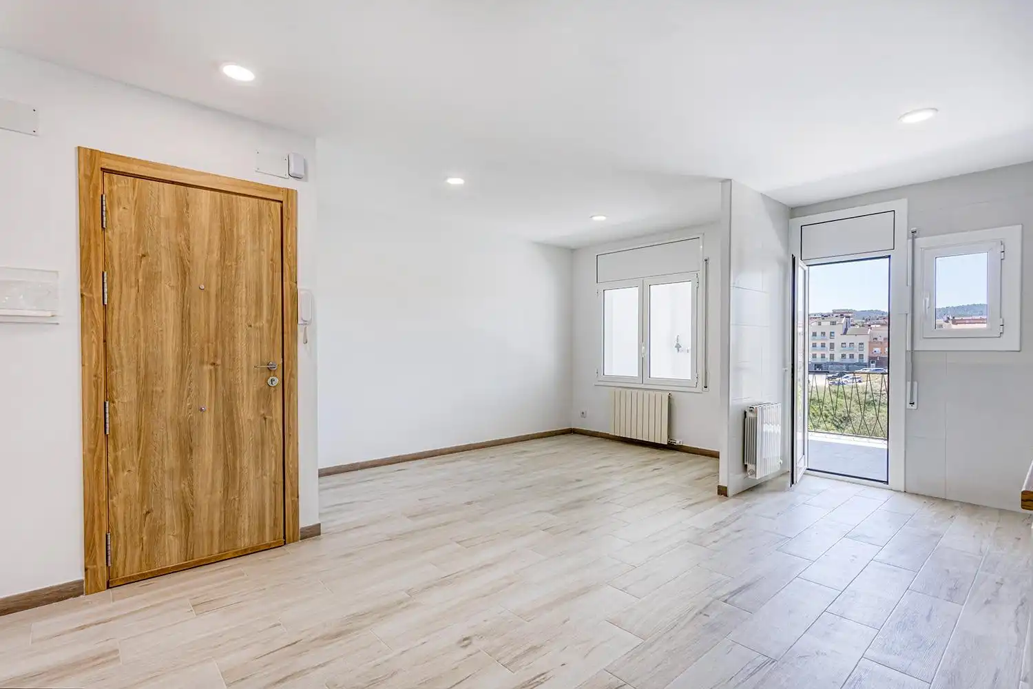 Piso en venta en Santa Margarida de Montbui con Calefacción, Terraza y Trastero