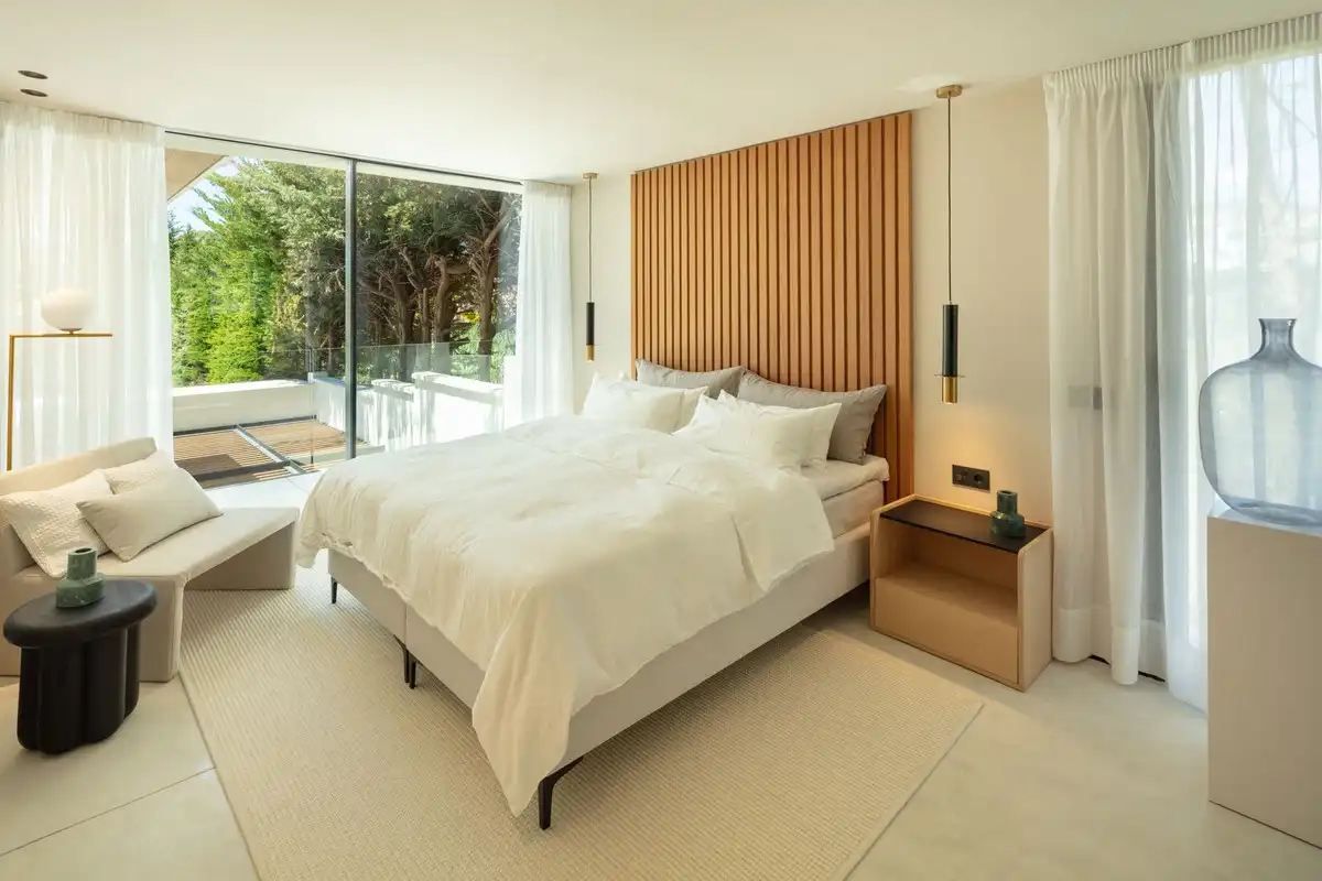 Chalet con piscina en venta en Nueva Andalucía, imagen 3
