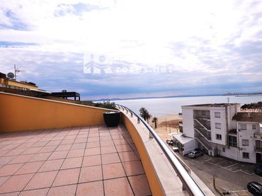 Appartamento con piscina in vendita a Maritimo